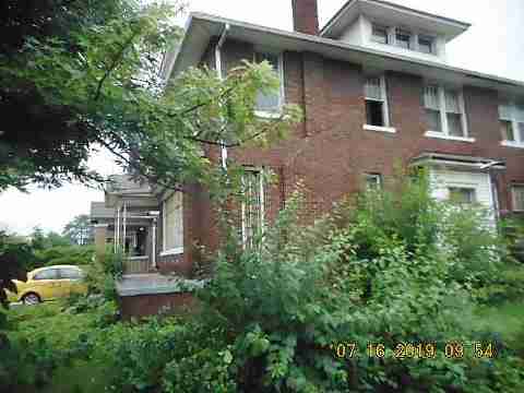 2900 Collingwood (5)_m.jpg